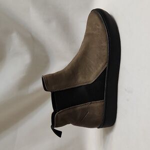 Vagabond Shoemakers Nubuck Distressed Pull-on Ankle boots (w size 37)